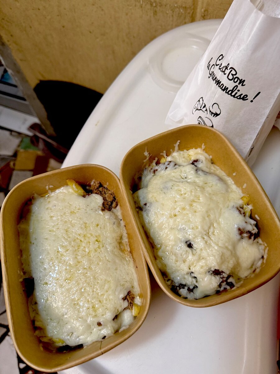 Frites au Fromage Hachée