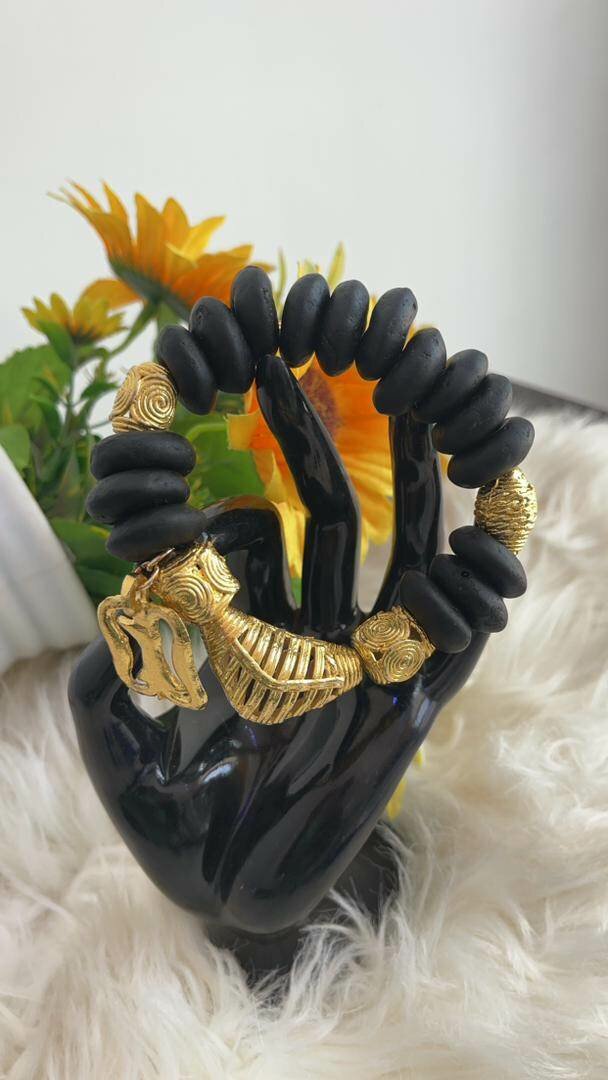 Beads  bracelet