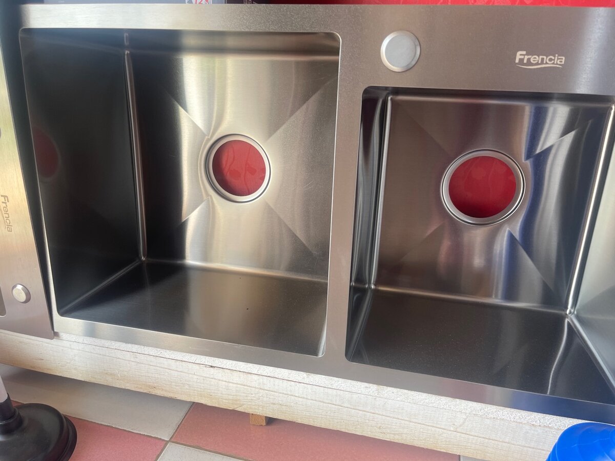 Kitchen sink