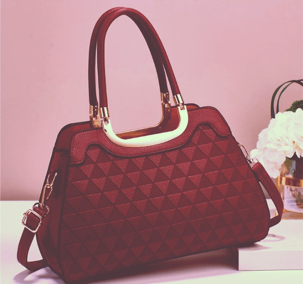 Classy hand bag