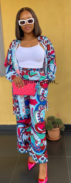  Two piece set