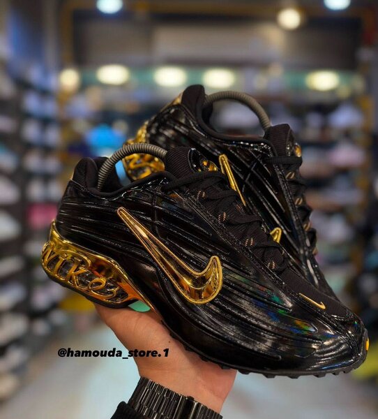 NIKE CLASSIC