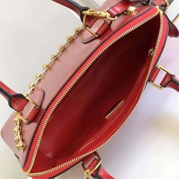 L'univers des sacs. 