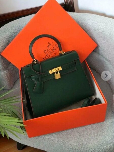 Ladies designer bag