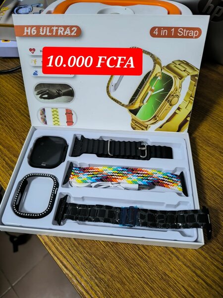 Montre connectée avec accessoires