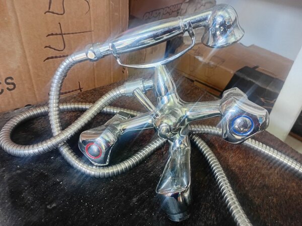 Bath mixer