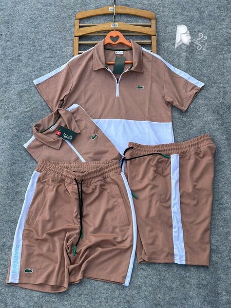 Ensemble de sport homme élégant