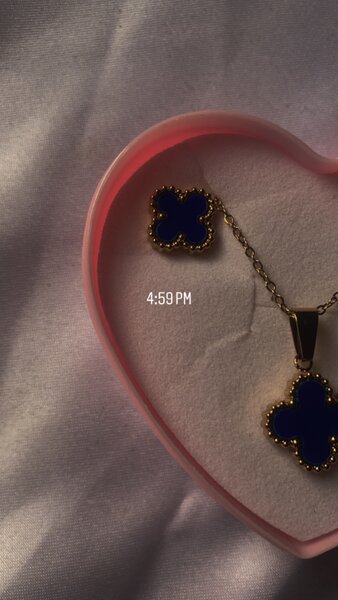 Clover blue set