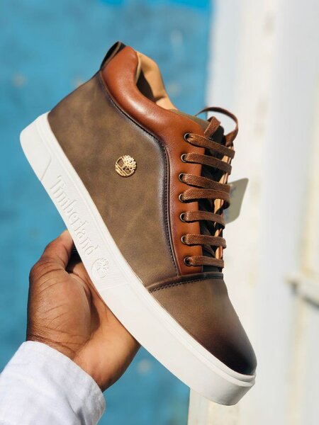 Mans shoes