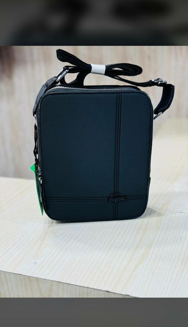 Sac lacoste