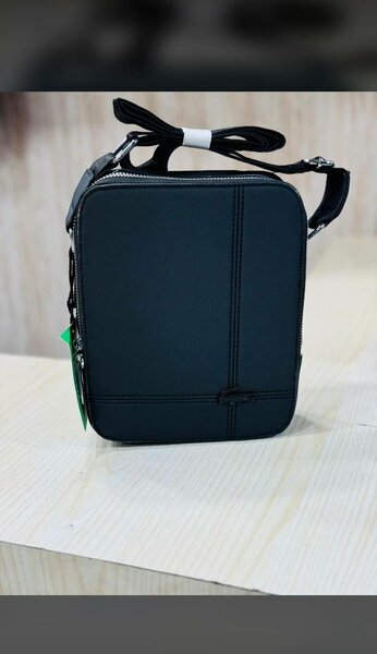 Sac lacoste