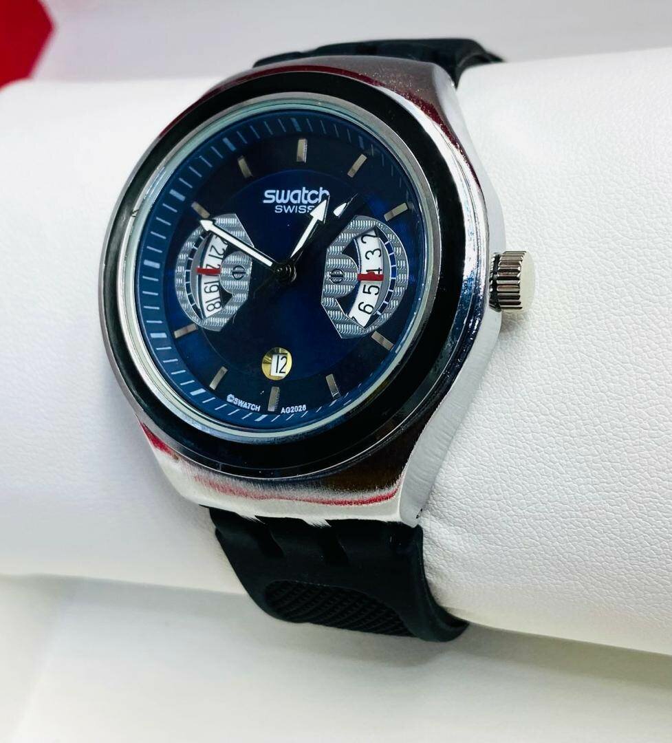 Montre Swatch Chrono Noir