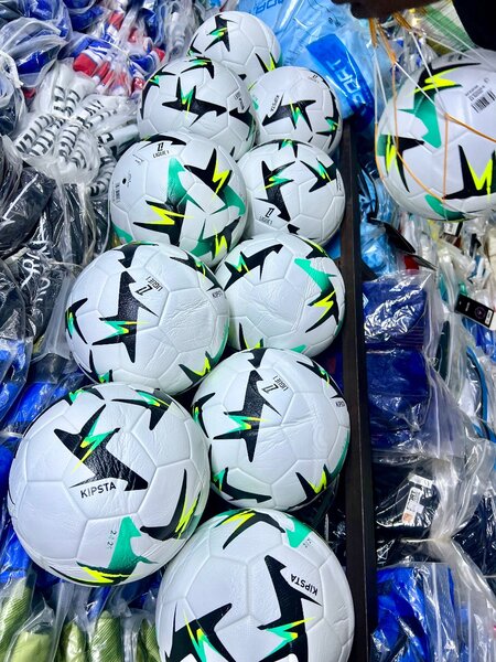 Ballon de football Kipsta