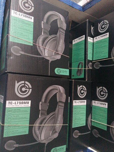 Laptop headset