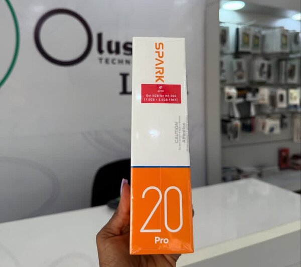 Tecno spark 20pro