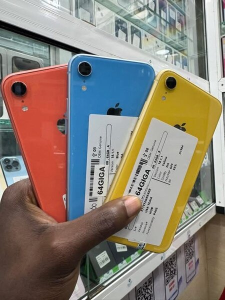 iPhone XR