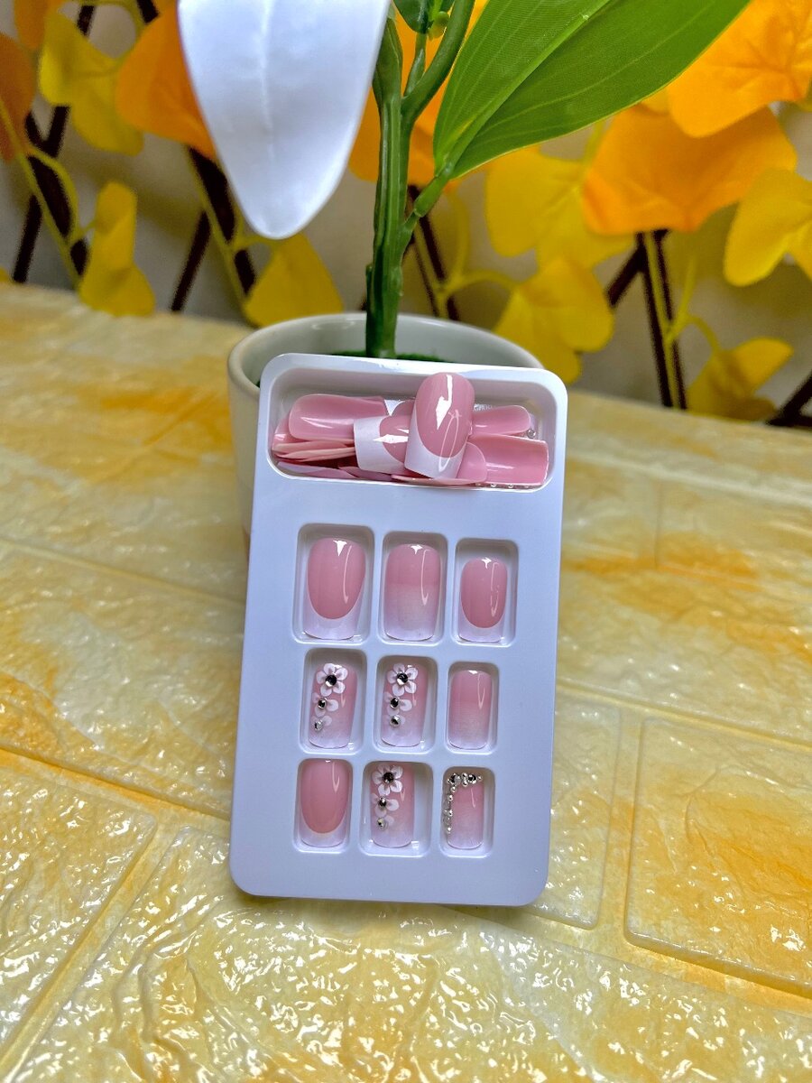 Faux Ongles / Press On Nails