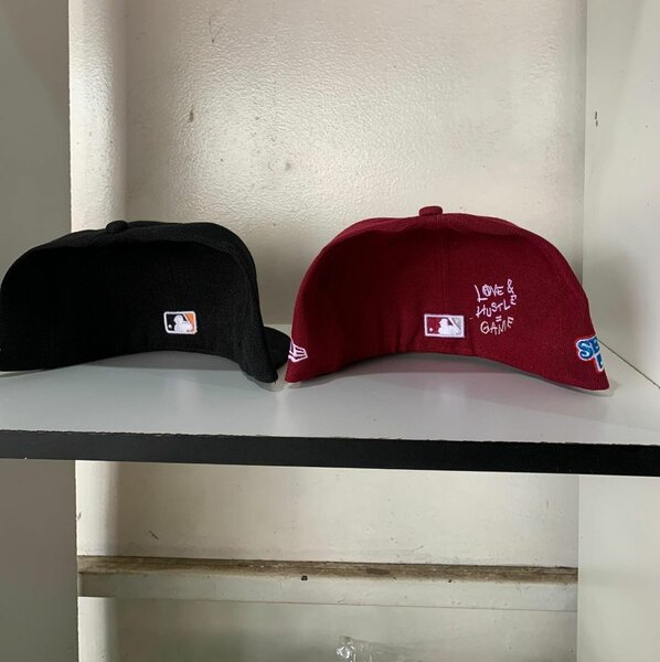 FITTED CAPS