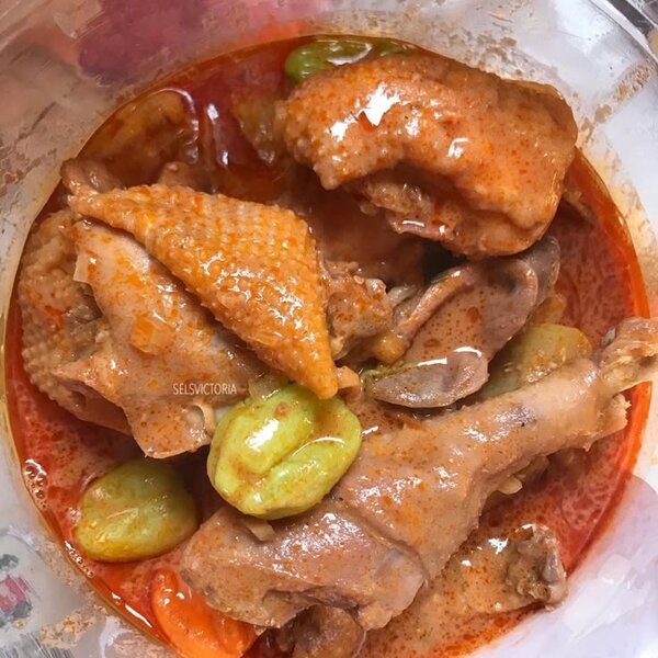 Soupe de poulet + Attieke