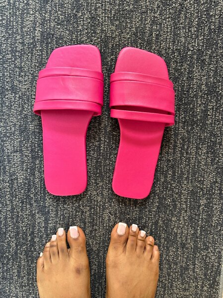 Daisy slippers