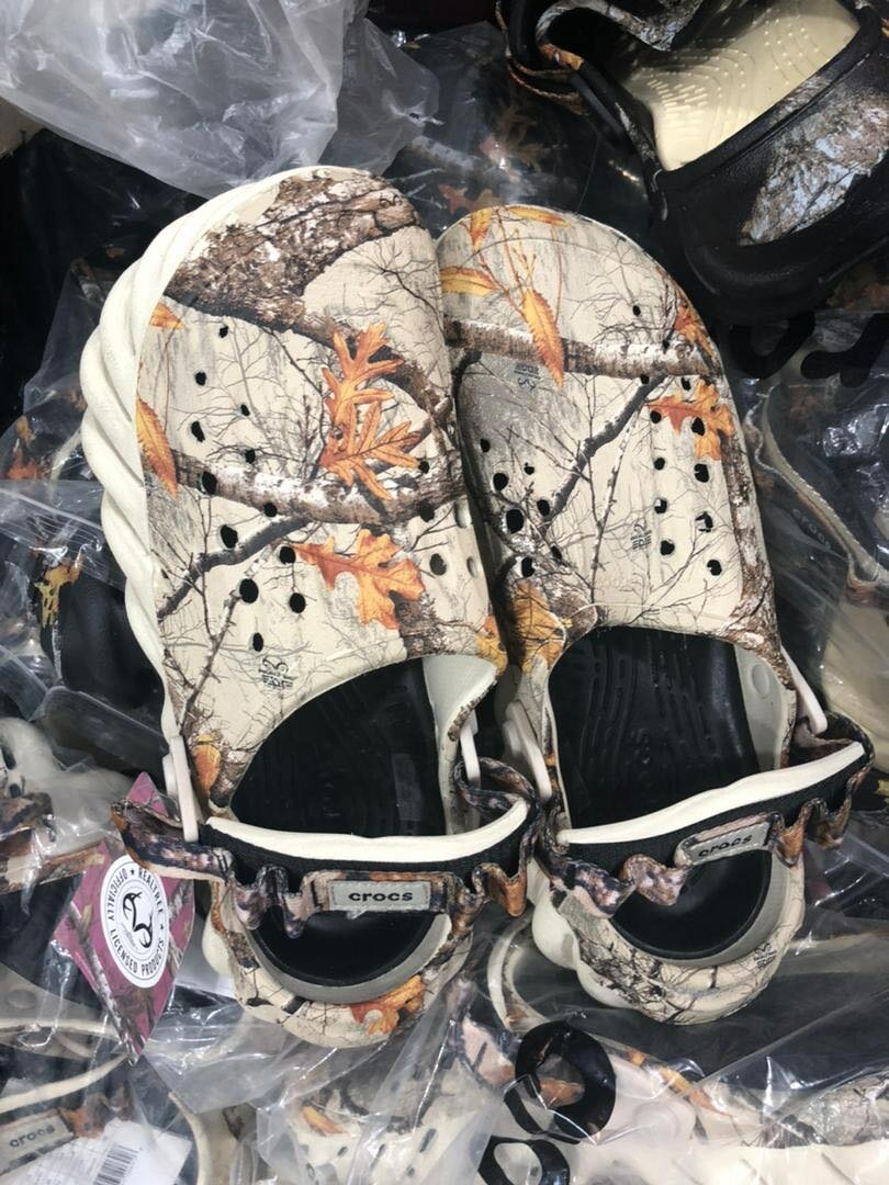 Fashionable crocs