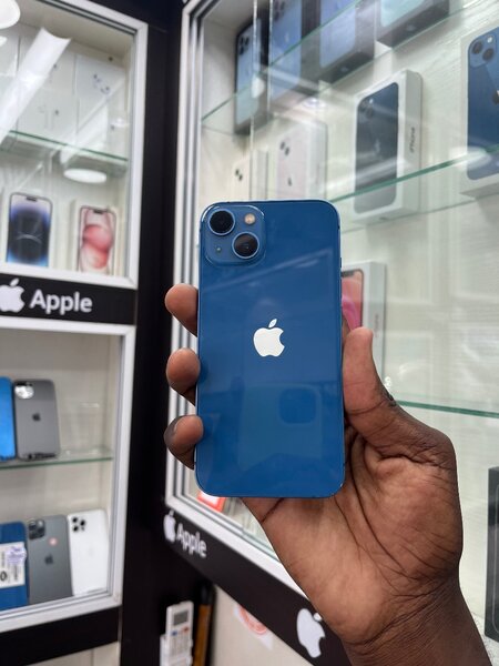 iPhone 13 simple 128Go