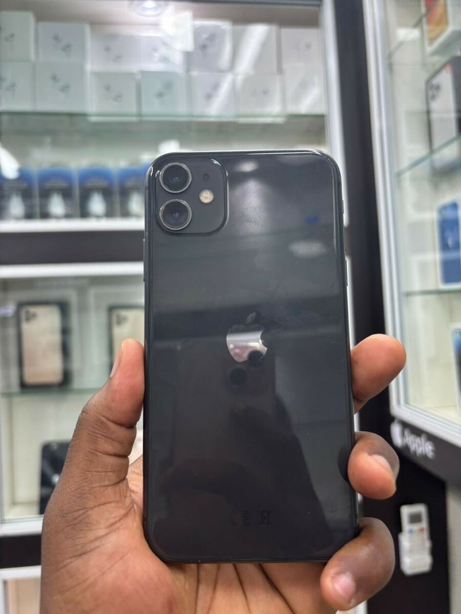iPhone 11 simple