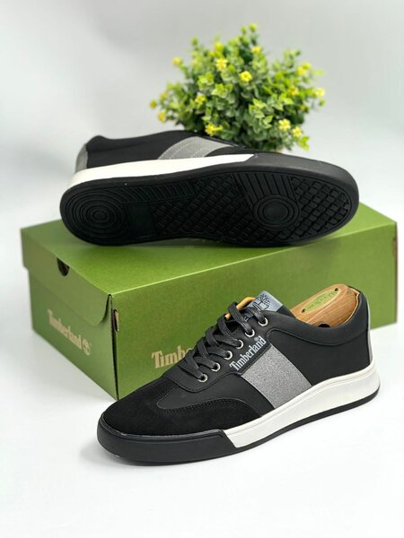 Fashion shoes