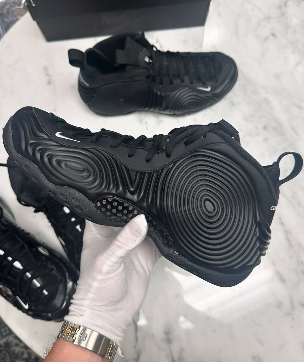 NIKE CLASSIC