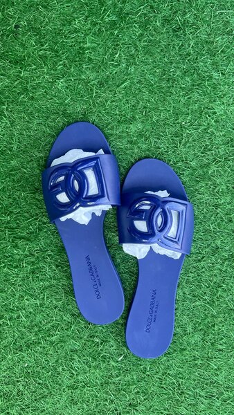 Womens slippers