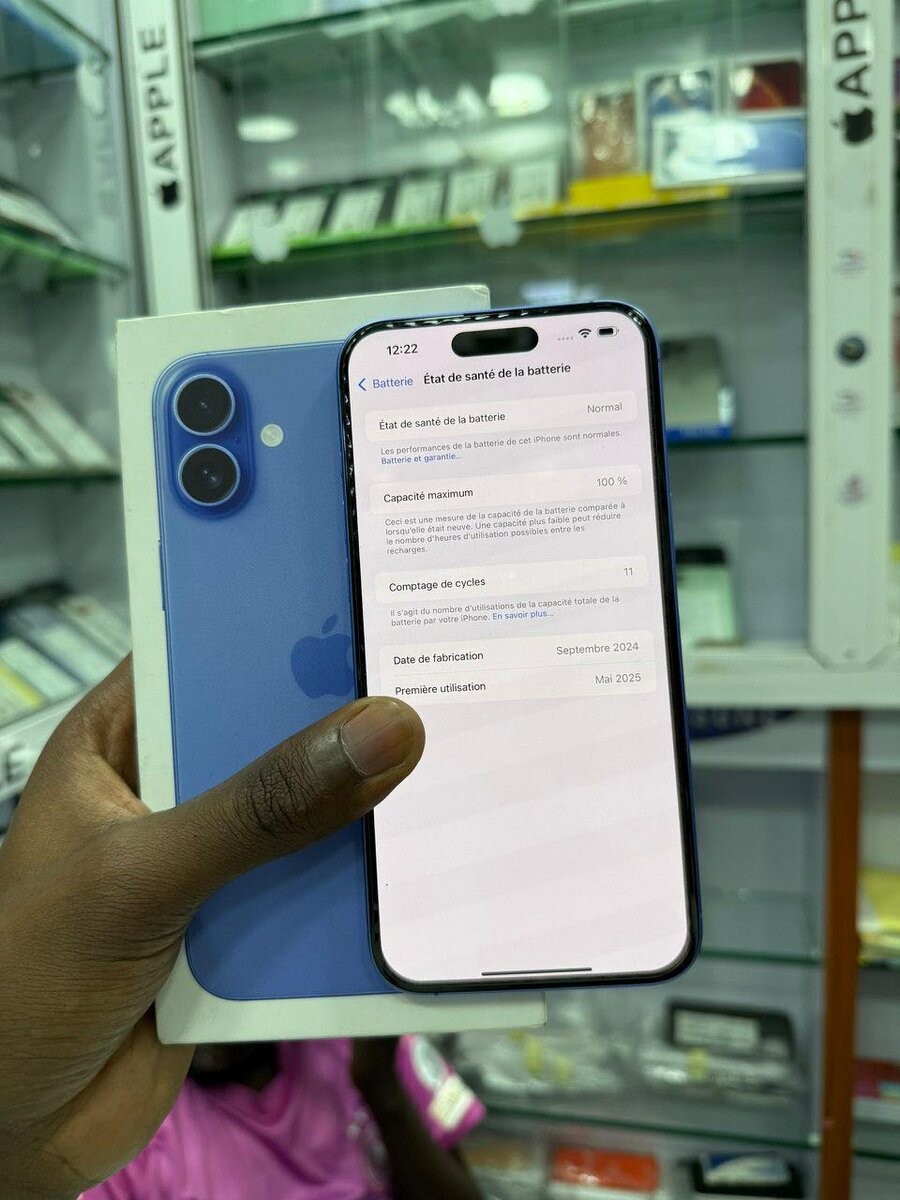 iPhone 16 Plus