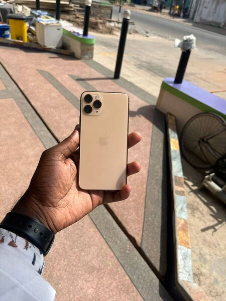 iPhone 11 Pro