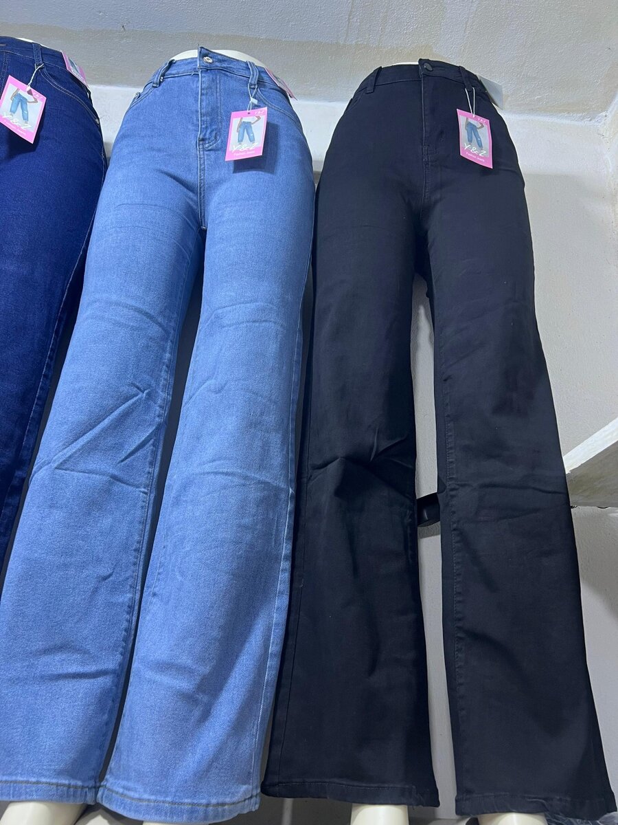 Wide leg jeans