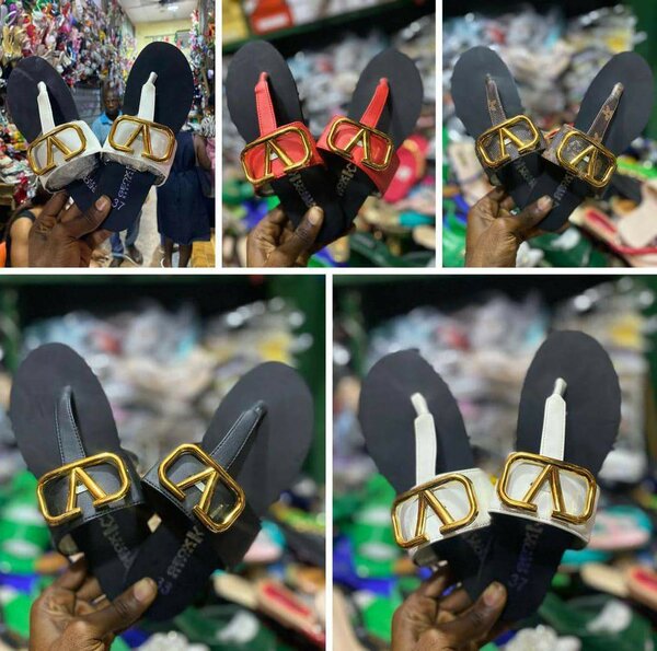 Women's slippers