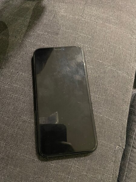 iPhone XR