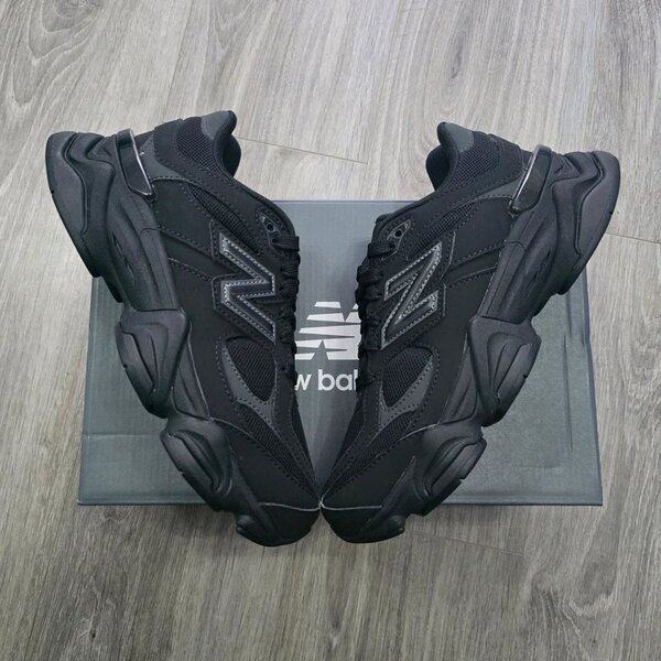 Baskets noires New Balance homme