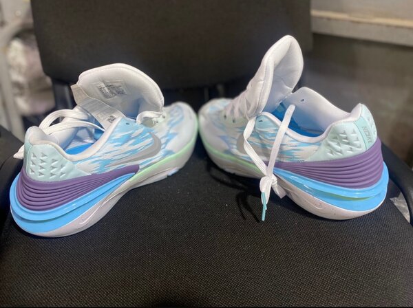 Nike GT