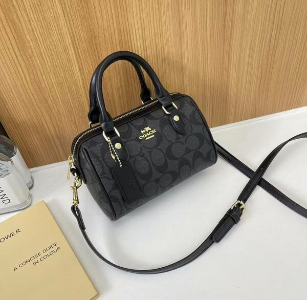 Sac à main élégant femme