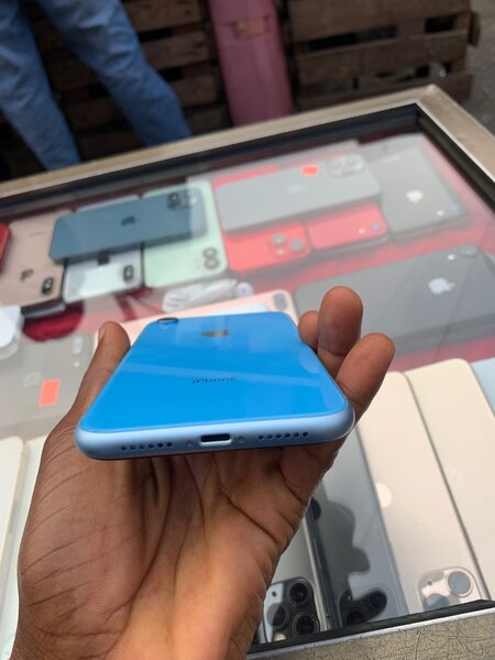 iPhone xr