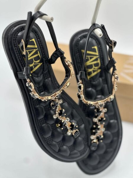 Zara slippers