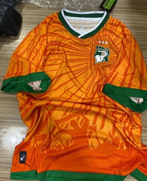 Maillot Côte dIvoire disponible