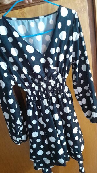 Robe à pois élégante