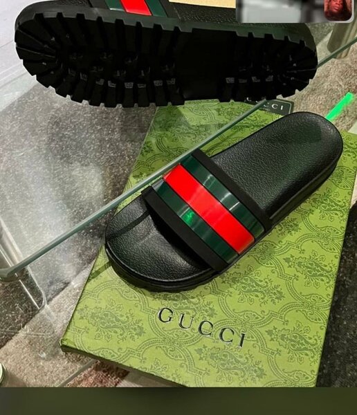 CLAQUETTES GUCCI