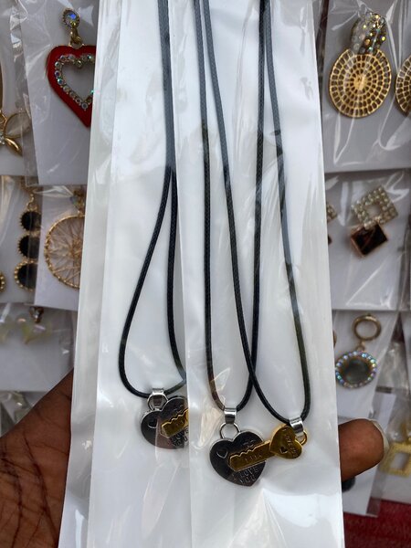 Couple necklaces