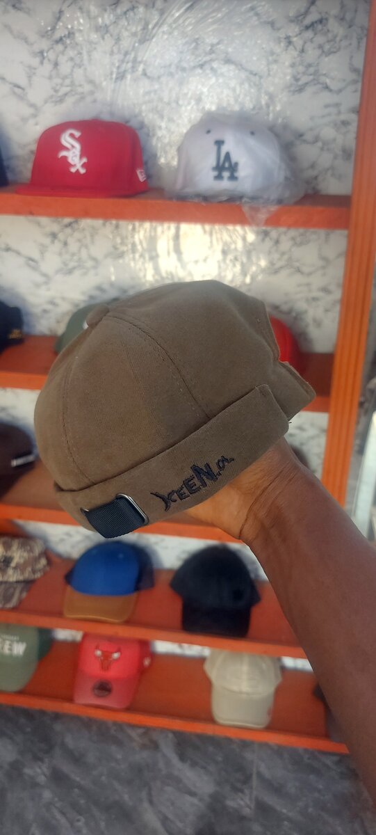 Bonnets neufs