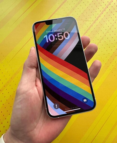 iPhone 13