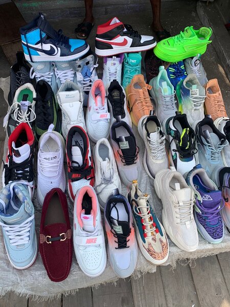 Mixed shoes