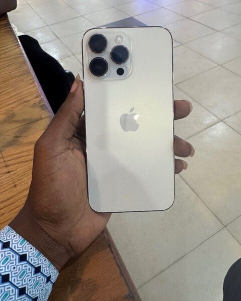 iPhone 14pro max