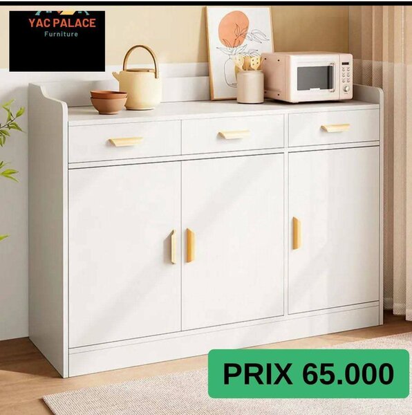 Buffet moderne avec rangements