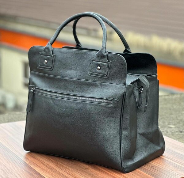 Travelling bags